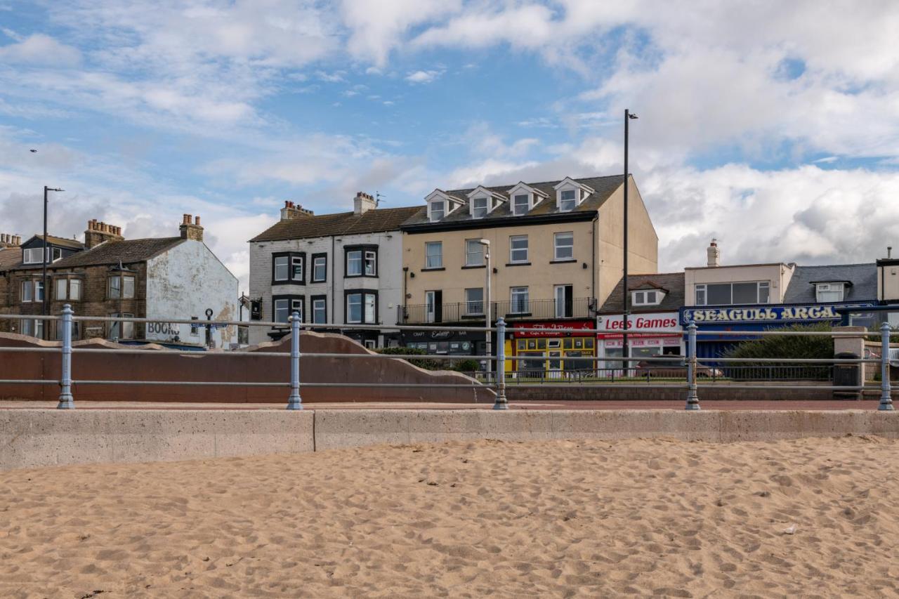 The Croston Balcony Apartment- Morecambe Central Promenade, Beach Front And Sea Views Экстерьер фото